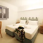 Villa Palmariva Fira (Santorini)
