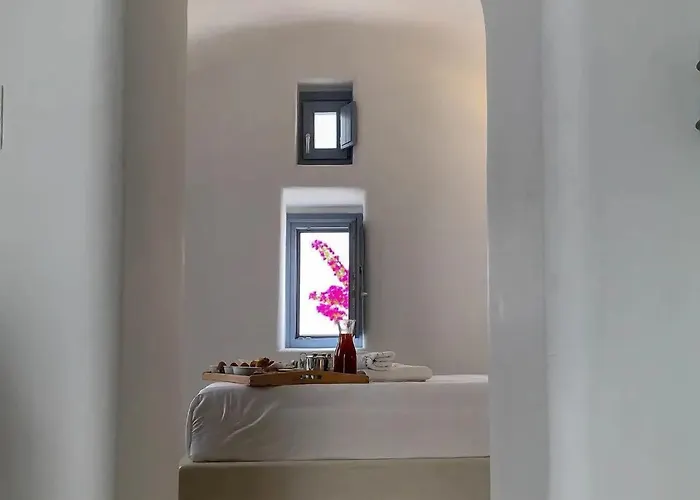 Palmariva Fira (Santorini)